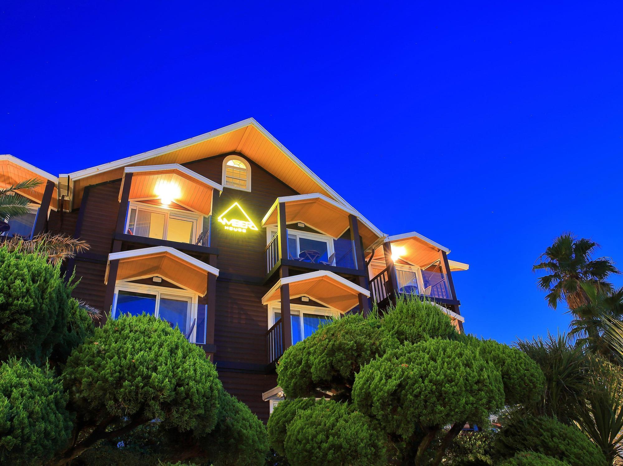 Amber House Jeju Villa Haga-ri  Екстериор снимка